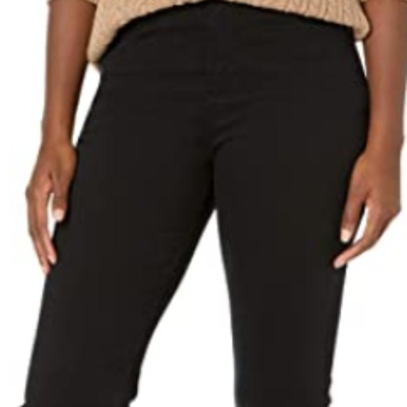 Women's High Rise Tapered Jean Pants